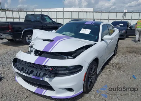 2021 Dodge Charger R/T Rwd z USA, uszkodzony, nr VIN 2C3CDXCT0MH682111